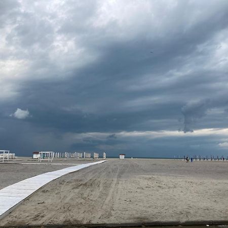 Vega Beach Apartment Mamaia Exterior foto